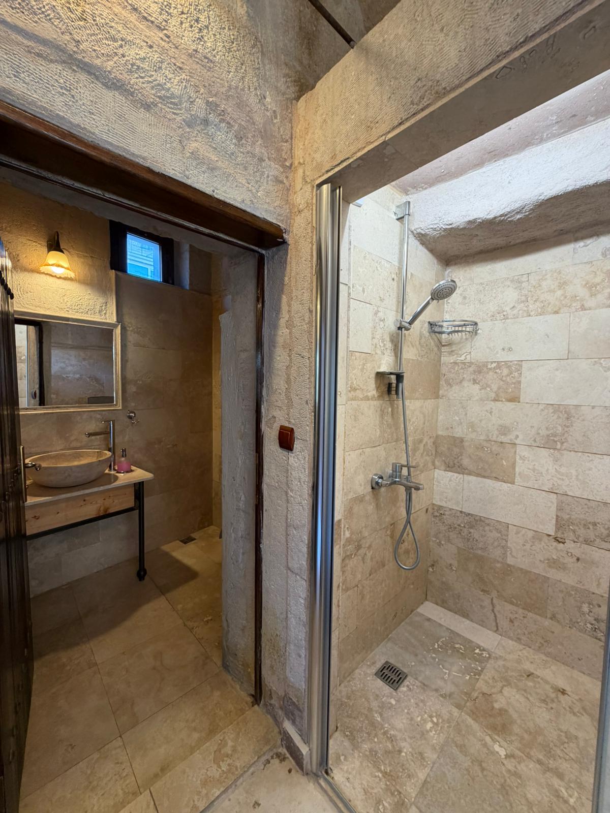 Century Cave Hotel · standard-triple · 4